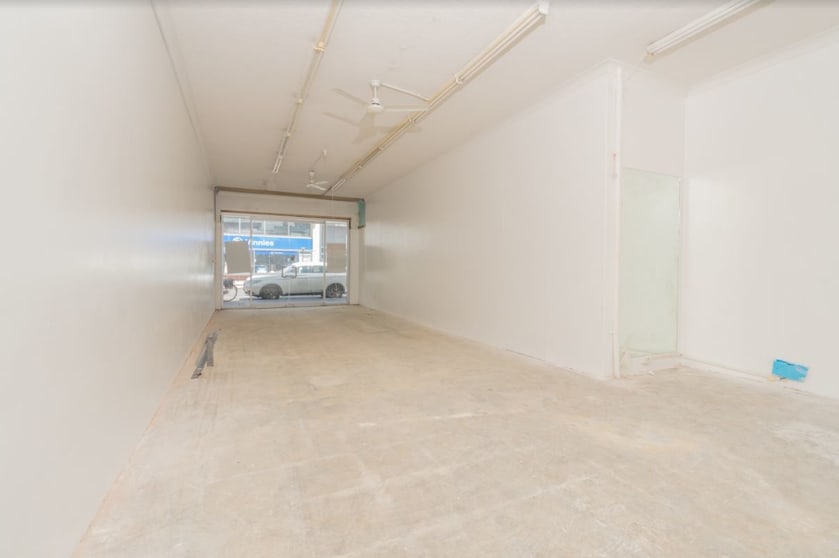 Click to view all images 412 Logan Road Stones Corner QLD 4120 - Image 2