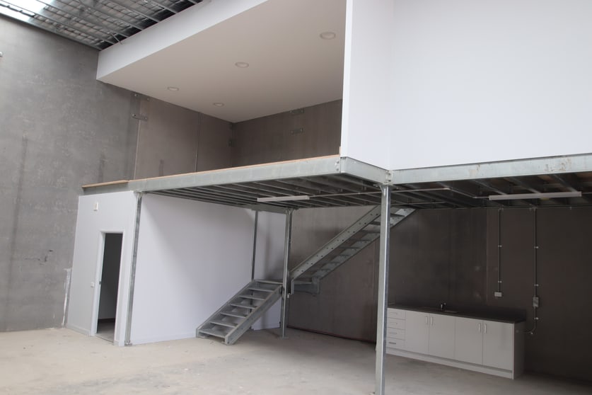 Click to view all images 11/5 - 11 Waynote Place Unanderra NSW 2526 - Image 2
