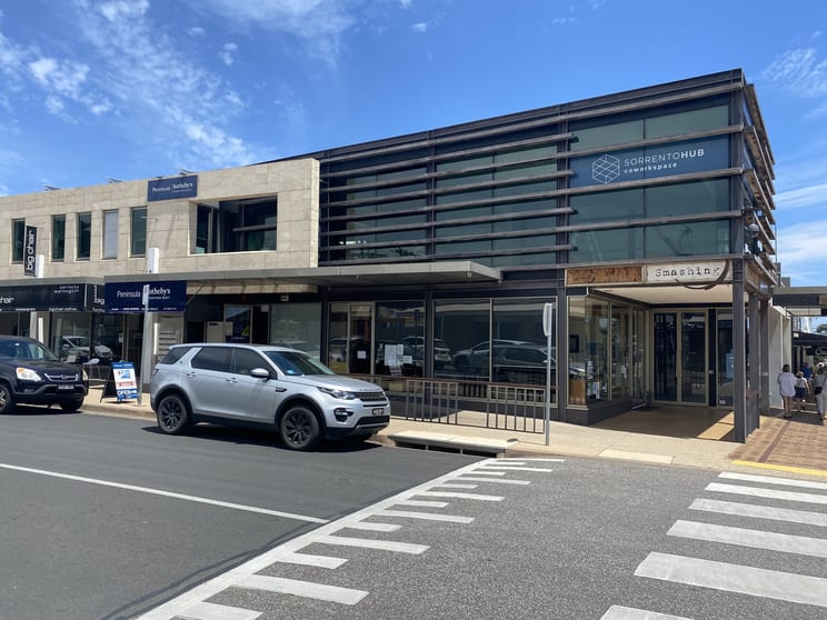 Click to view all images 2/119-125 Ocean Beach Road Sorrento VIC 3943 - Image 3