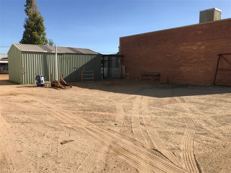 Click to view all images Part 12 Irwin Street Bellevue WA 6056 - Image 2