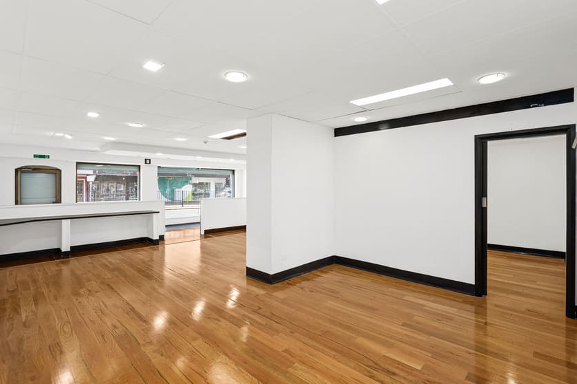 Click to view all images 1/210-222 Cowper Street Warrawong NSW 2502 - Image 3