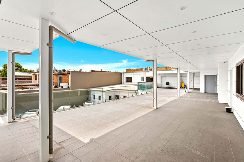 Click to view all images 5/210-222 Cowper Street Warrawong NSW 2502 - Image 3