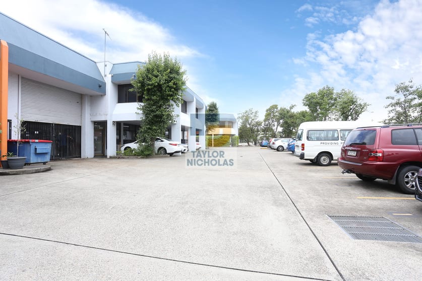 Click to view all images 2/106 Grose Street North Parramatta NSW 2151 - Image 3