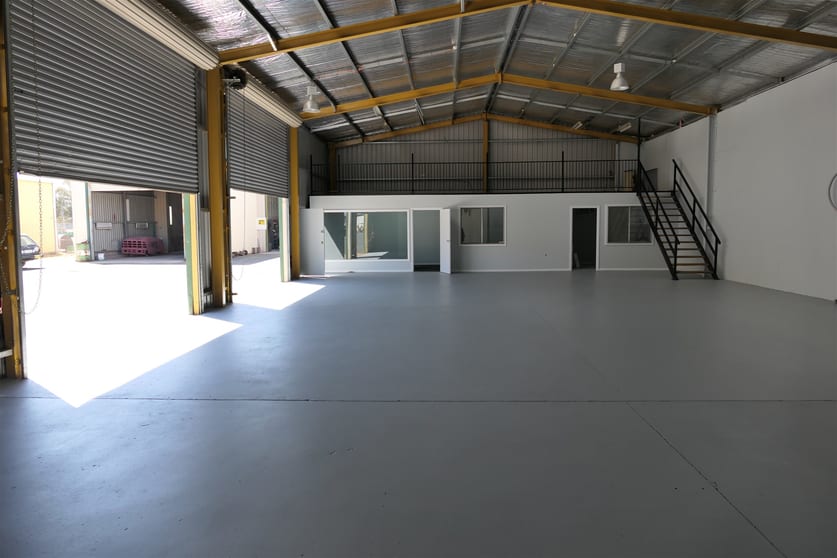 Click to view all images 3/70 YOUNG ROAD Cowra NSW 2794 - Image 2