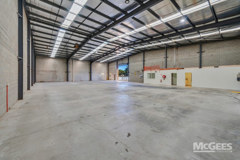 Click to view all images 76 Hardys Road Torrensville SA 5031 - Image 3
