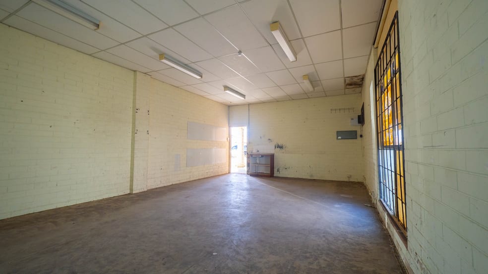 Click to view all images 3/40 Mason Street Cannington WA 6107 - Image 3