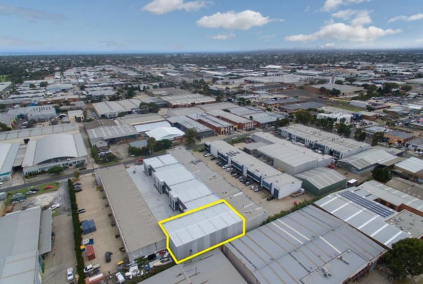 8/30-32 Christensen Street Cheltenham VIC 3192 - Image 2