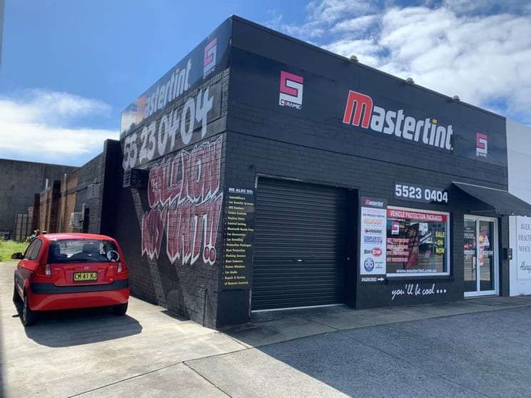 Click to view all images 4 Machinery Drive Tweed Heads South NSW 2486 - Image 1