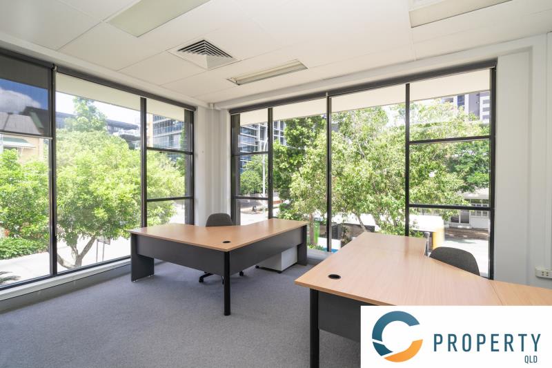 Click to view all images 1/1/165 Melbourne Street South Brisbane QLD 4101 - Image 2