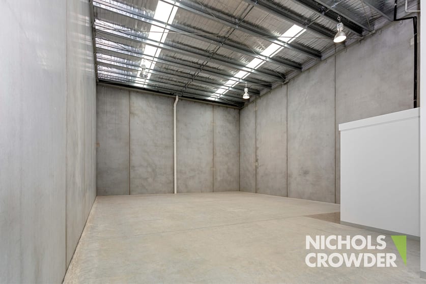 Click to view all images 27/105 Cochranes Road Moorabbin VIC 3189 - Image 3