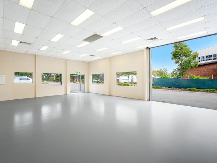 Click to view all images 3956 Pacific Highway Loganholme QLD 4129 - Image 2
