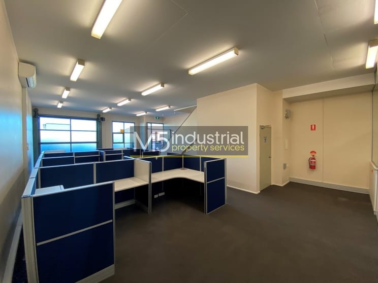 Click to view all images 6/171 Kingsgrove Road Kingsgrove NSW 2208 - Image 3