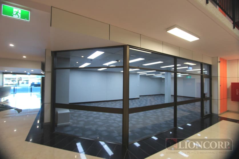 Click to view all images Stones Corner QLD 4120 - Image 1