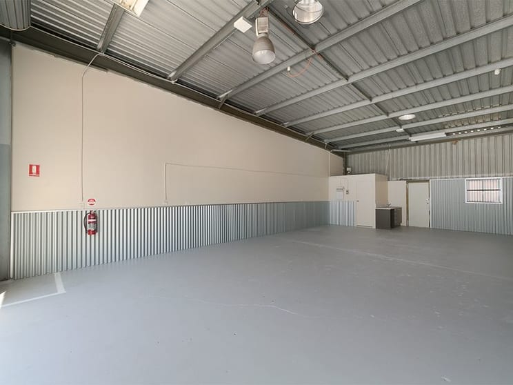 Click to view all images 4/4 Lochlarney Street Beenleigh QLD 4207 - Image 3