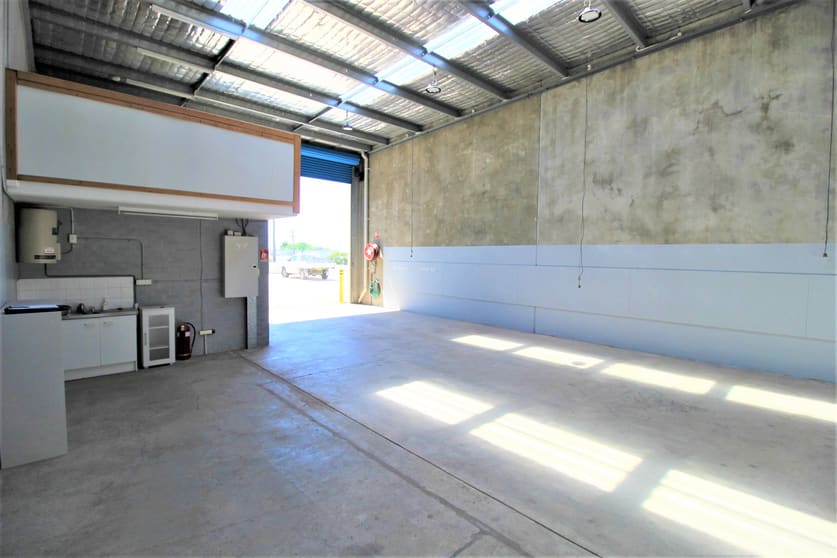 6/171 Bellevue Parade Carlton NSW 2218 - Image 3