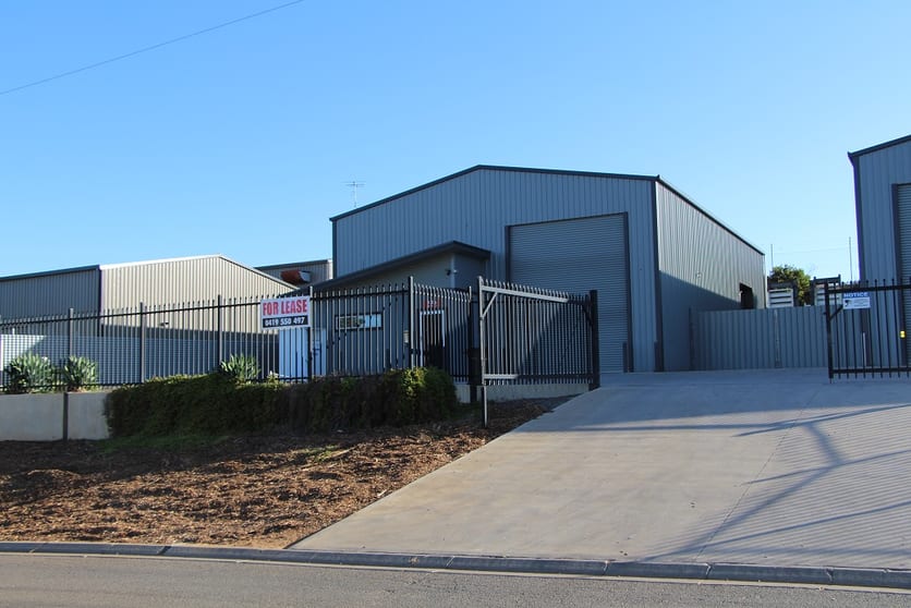 Click to view all images 15a Kellys Road Willaston SA 5118 - Image 3