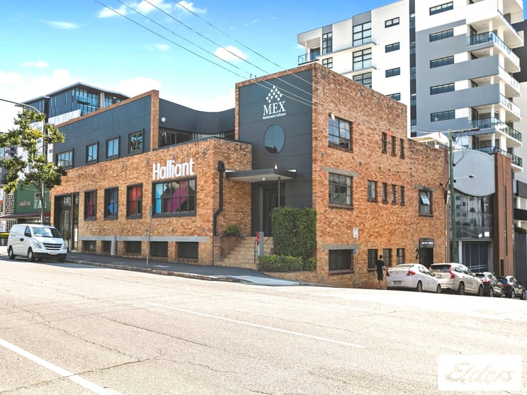 Click to view all images 64 Commercial Road Newstead QLD 4006 - Image 3