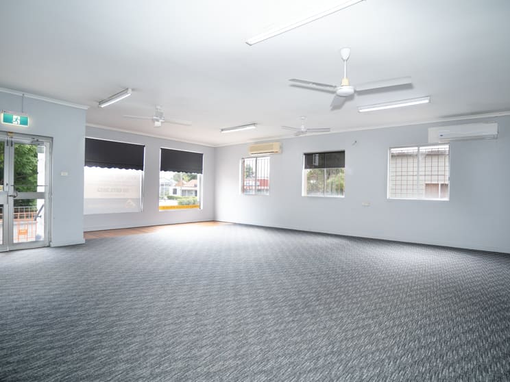 Click to view all images 13 Campbell Street Singleton NSW 2330 - Image 3