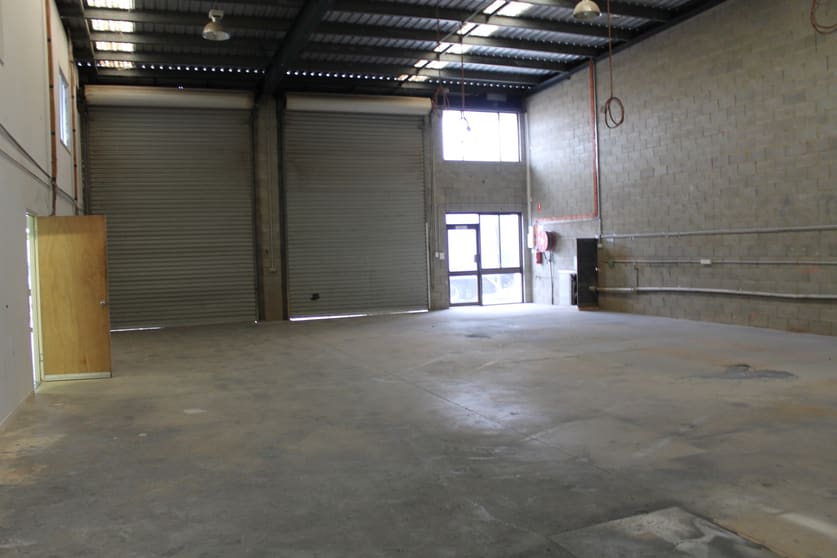 Click to view all images 3/42 Aerodrome Rd Caboolture QLD 4510 - Image 2