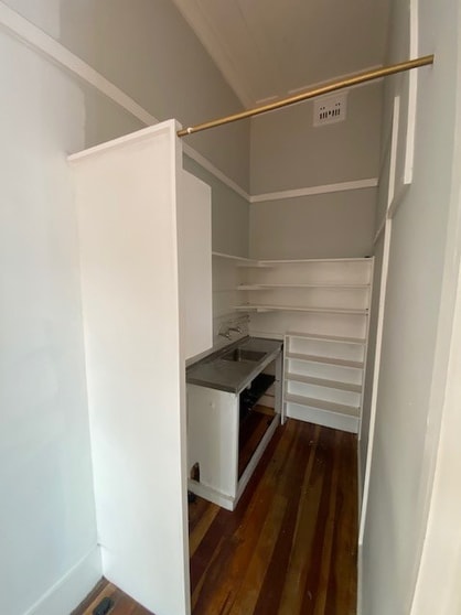 Click to view all images 9/157 Crown Street Wollongong NSW 2500 - Image 3