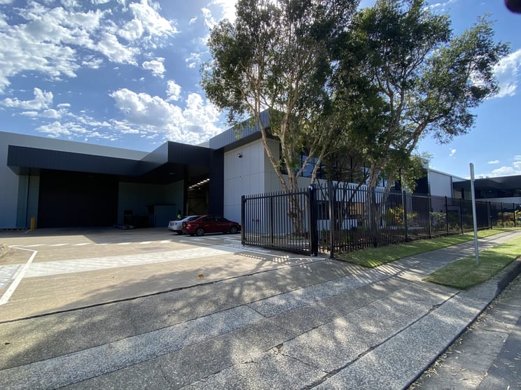 Click to view all images Mona Vale NSW 2103 - Image 2