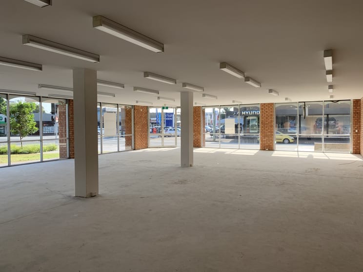 Click to view all images 1/30 Orient Street Batemans Bay NSW 2536 - Image 2