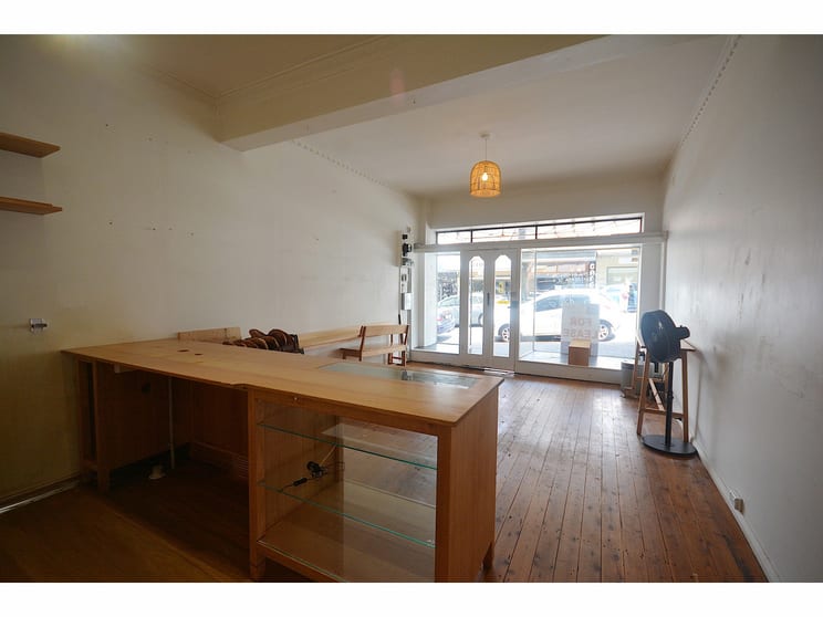 Click to view all images 2/130 Katoomba Street Katoomba NSW 2780 - Image 2