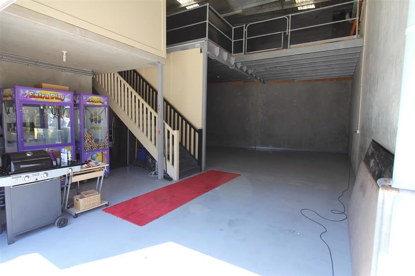 Click to view all images Unit 5/138 Bath Road Kirrawee NSW 2232 - Image 2