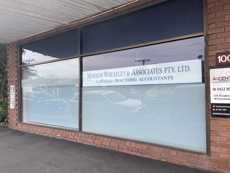 Click to view all images 100a Douglas Parade Williamstown VIC 3016 - Image 2