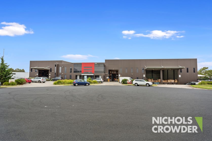 Click to view all images 7-9 Elna Court Moorabbin VIC 3189 - Image 1