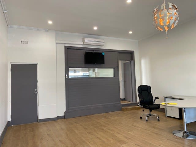 743 Centre Road Bentleigh East VIC 3165 - Image 2
