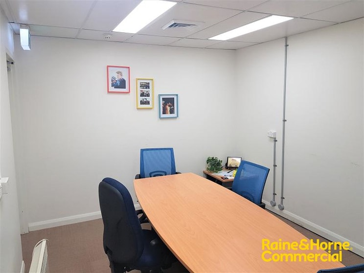 Click to view all images Shop 7A/138 Queen Street Campbelltown NSW 2560 - Image 3