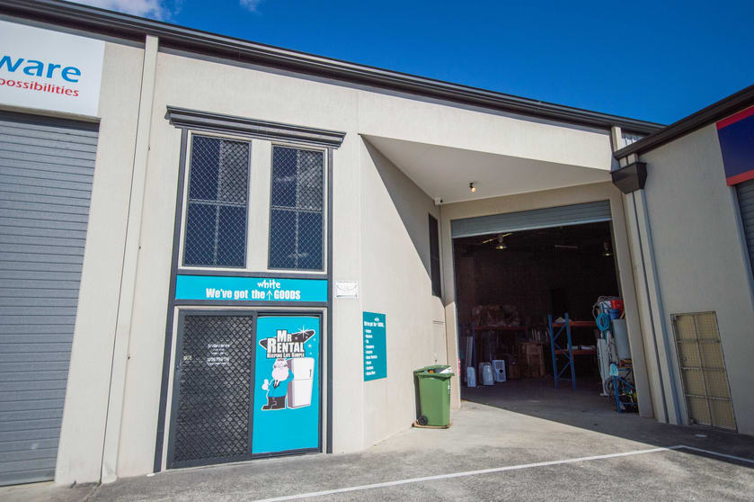 Click to view all images Arundel QLD 4214 - Image 3