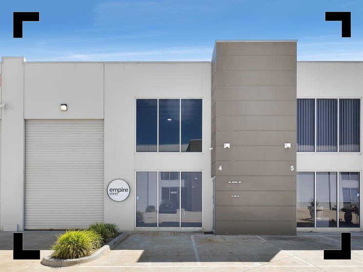 Click to view all images 4/35-37 Canterbury Road Braeside VIC 3195 - Image 1