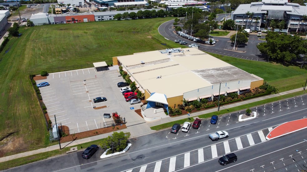 Click to view all images 163-169 Draper Street Cairns City QLD 4870 - Image 1