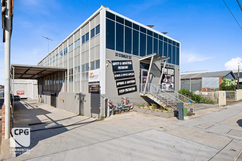Click to view all images Unit 1/37 Stanley Street Peakhurst NSW 2210 - Image 1