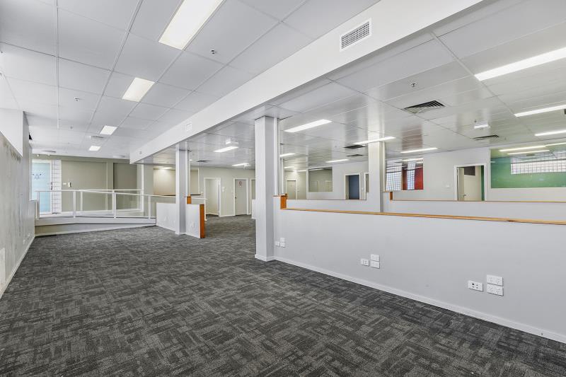 Click to view all images Level 1/Suite 29, 235 Darby Street Cooks Hill NSW 2300 - Image 1