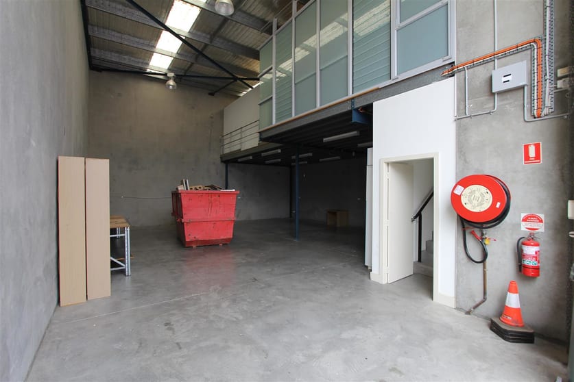 Click to view all images Unit 2/22 Phillips Road Kogarah NSW 2217 - Image 2