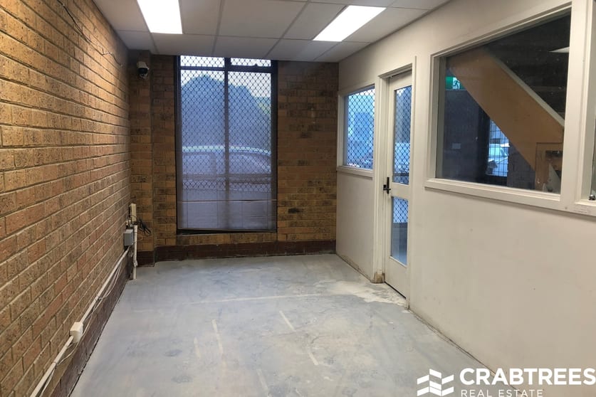 Click to view all images 2/12 Pickering Road Mulgrave VIC 3170 - Image 3