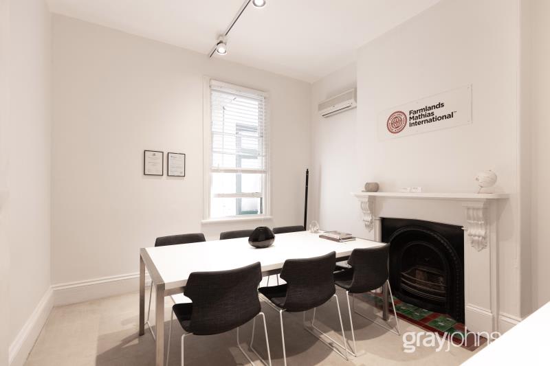 Click to view all images 100 Bridport Street Albert Park VIC 3206 - Image 3