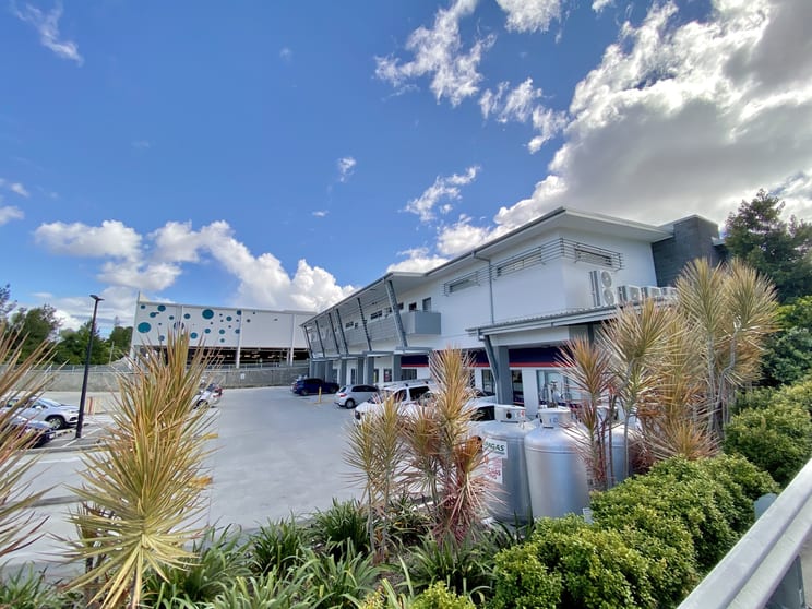 Click to view all images B9,10/334 Foxwell Road Coomera QLD 4209 - Image 2
