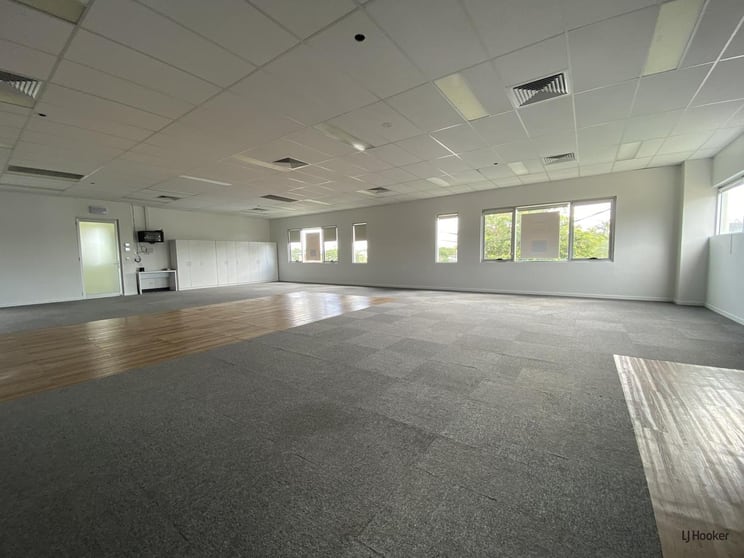 Click to view all images 4/40 Palm Beach Avenue Palm Beach QLD 4221 - Image 2