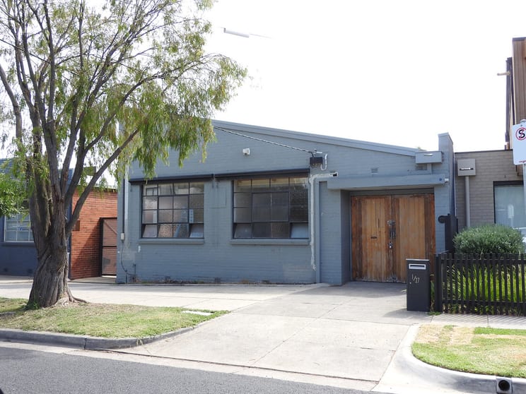 Click to view all images 1/27 Beaumaris Parade Highett VIC 3190 - Image 1