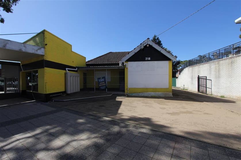 Click to view all images 218 Princes Highway Sylvania NSW 2224 - Image 1