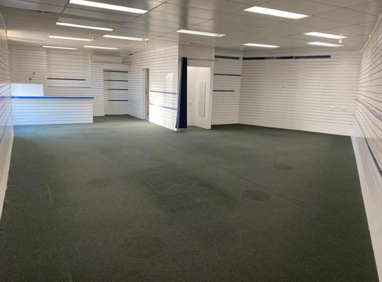Click to view all images Unit 2/20 Collie Street Fyshwick ACT 2609 - Image 2