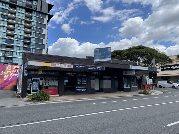 Click to view all images 5/282 Sandgate Road Albion QLD 4010 - Image 1