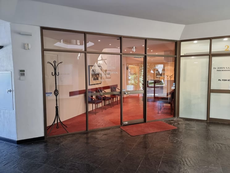 Click to view all images 4/89 Forrest Street Cottesloe WA 6011 - Image 2