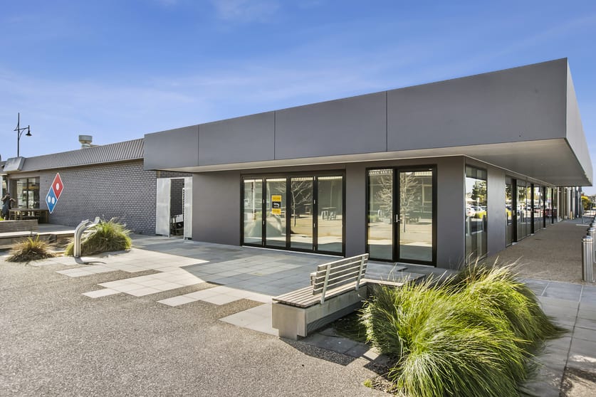 Click to view all images 27 Windsor Lane Hastings VIC 3915 - Image 2