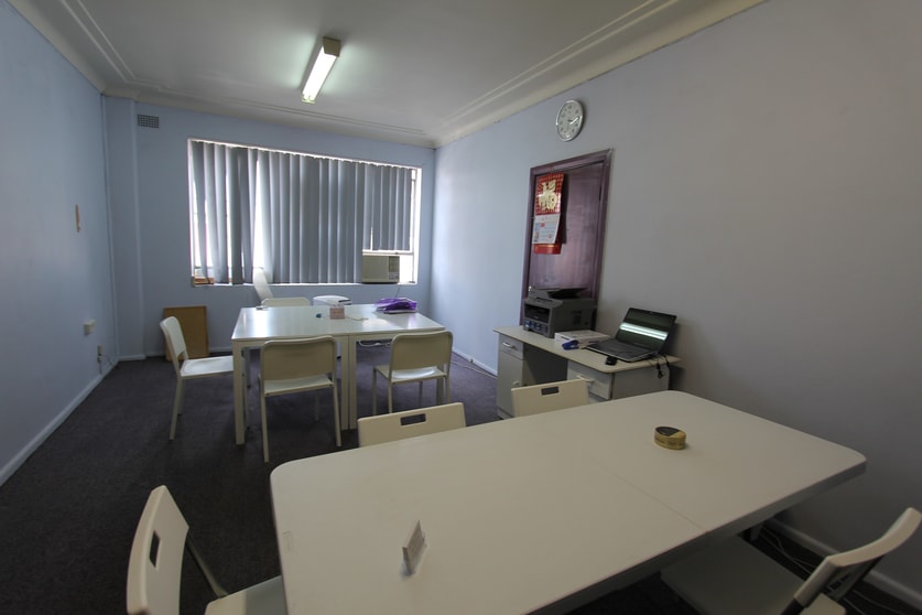 Click to view all images Suite 3/185D Forest Road Hurstville NSW 2220 - Image 2