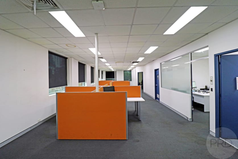 Click to view all images 33 Glossop Street St Marys NSW 2760 - Image 3
